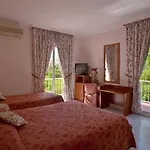 Hotell Medium Claramar 3*