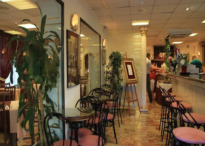 Otel Medium Claramar