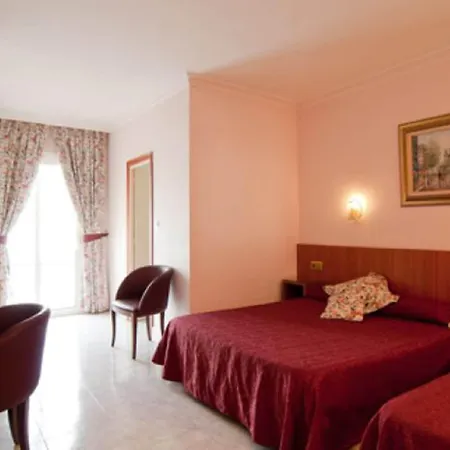 Hotel Medium Claramar