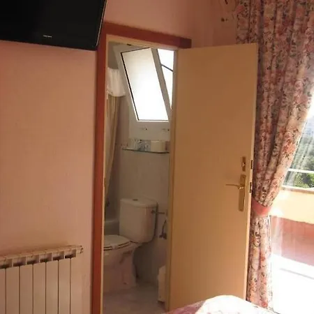 Medium Claramar Hotel