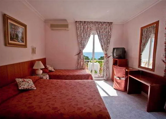 Hotel Medium Claramar 3*