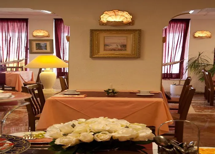 Hotel Medium Claramar